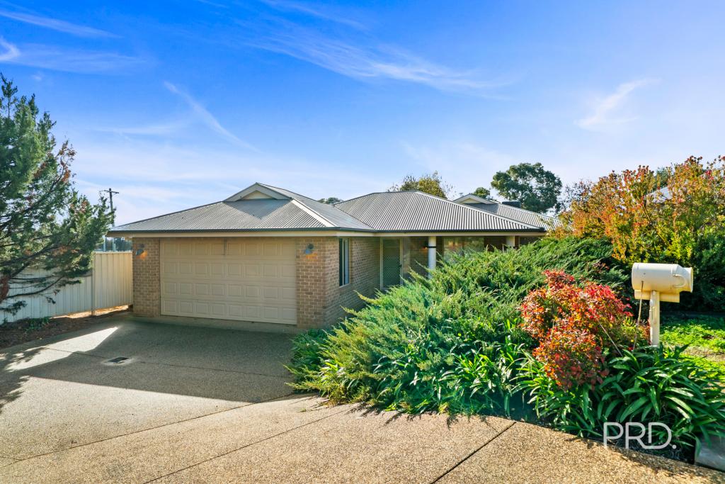 6 Auderdale Cl, Bourkelands, NSW 2650