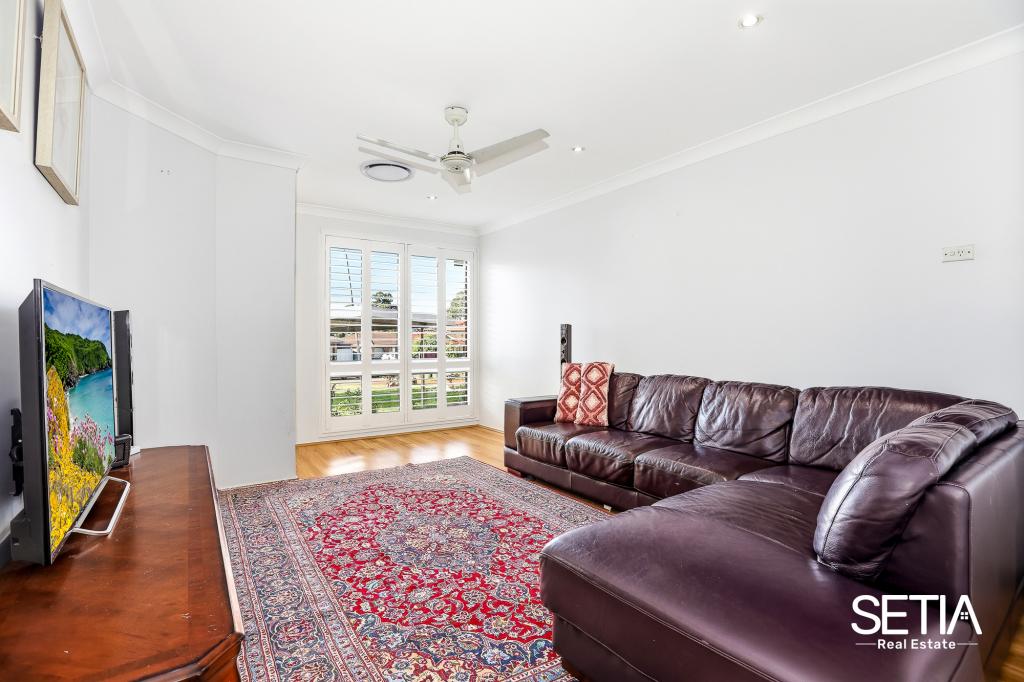 9 TEUMA PL, GLENDENNING, NSW 2761