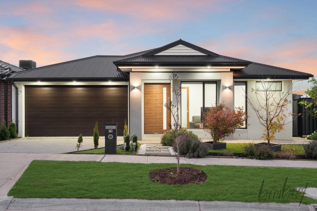 15 Eureka St, Kalkallo, VIC 3064