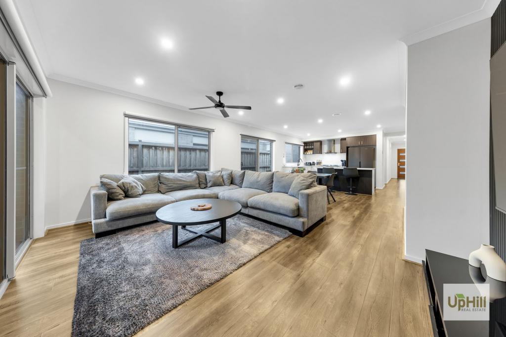 17 Cadenza St, Clyde, VIC 3978