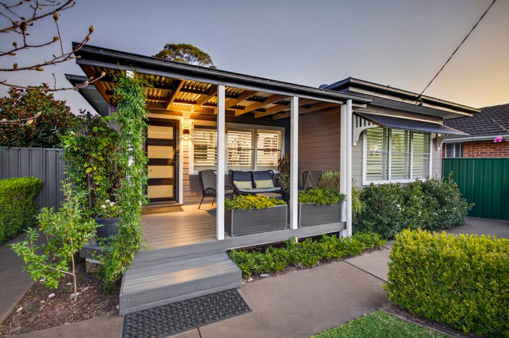 24 AUSTRALIA AVE, UMINA BEACH, NSW 2257
