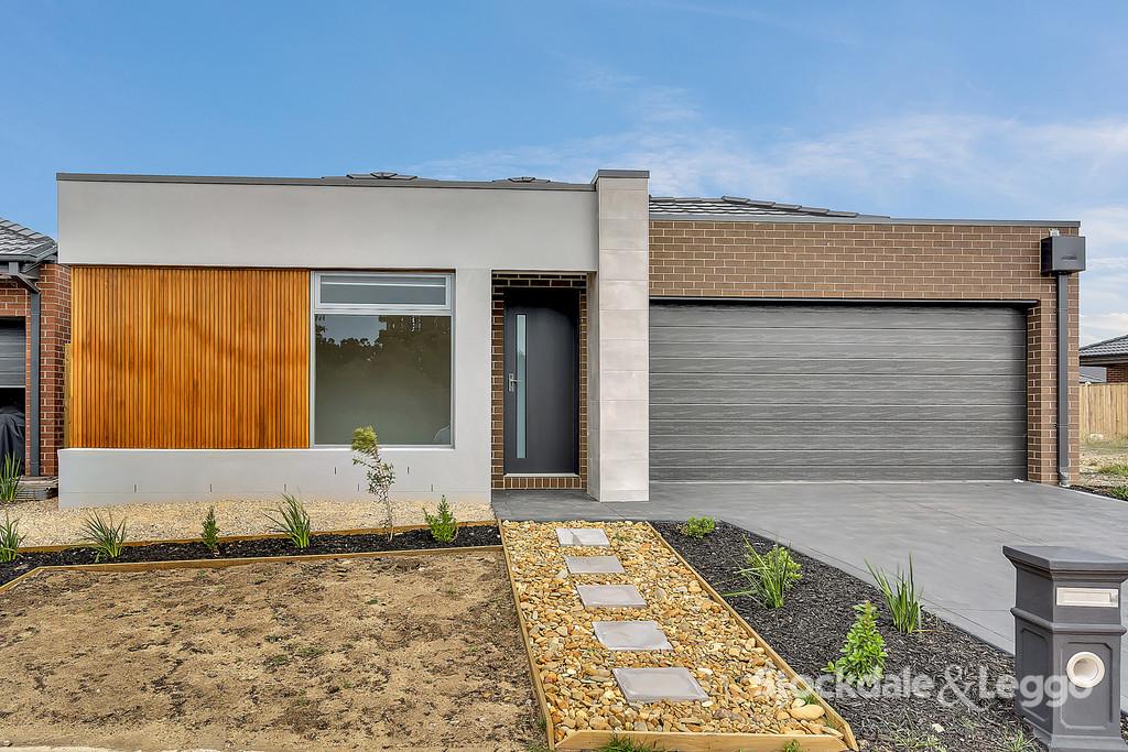 191 Forest Red Gum Dr, Mickleham, VIC 3064