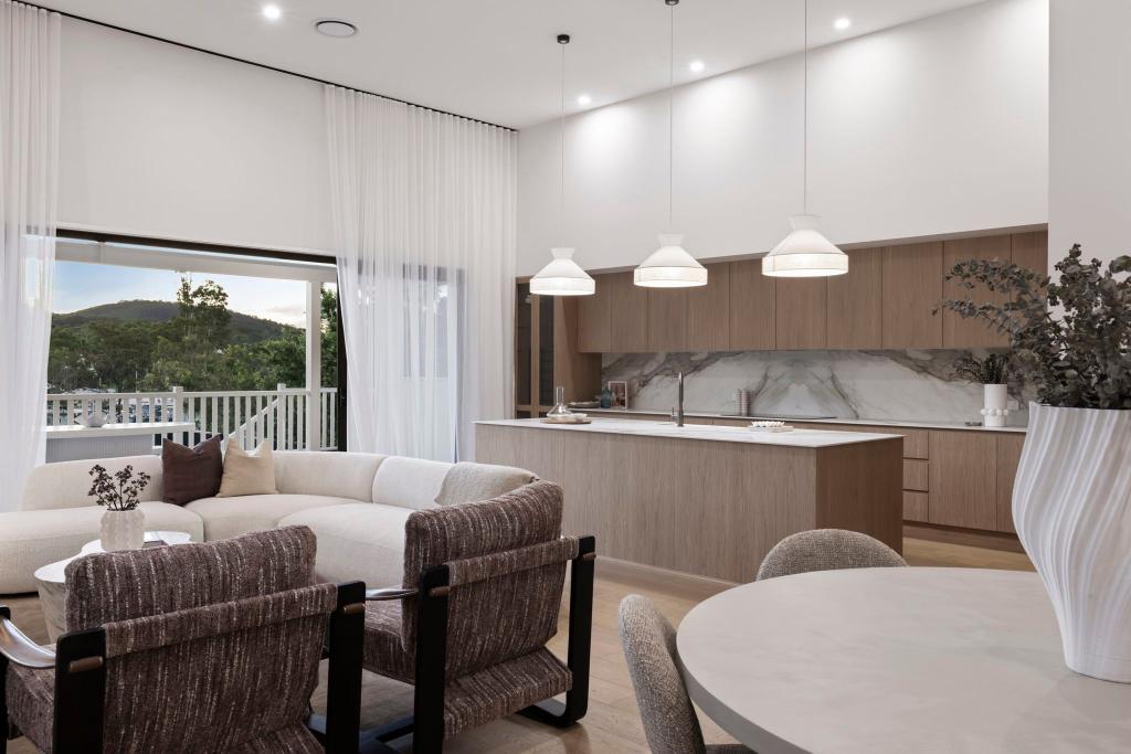 21 Osman St, Bardon, QLD 4065