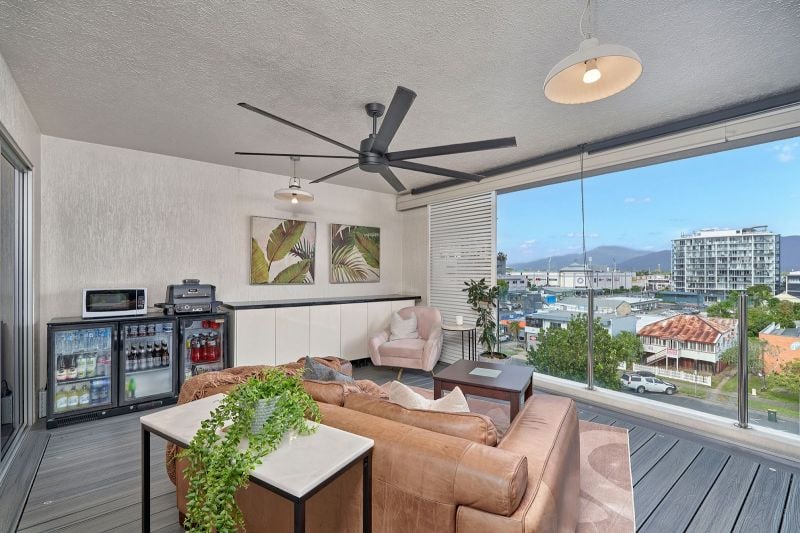 19/112 Sheridan St, Cairns City, QLD 4870