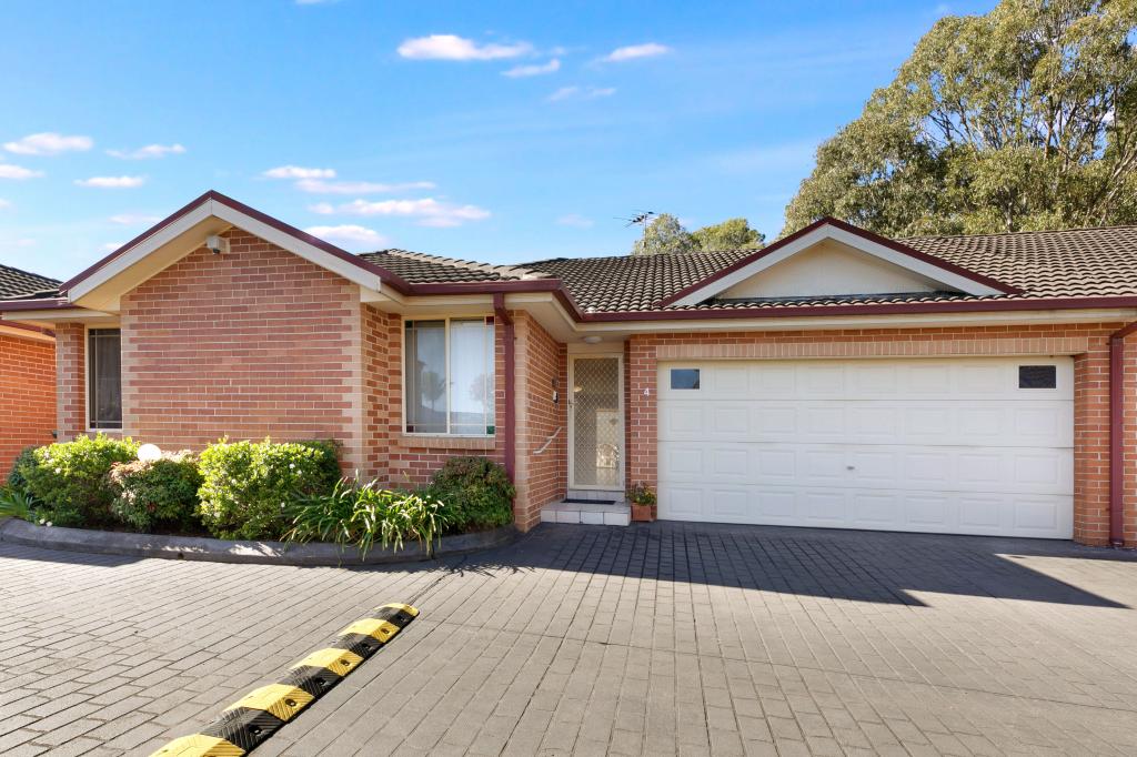 4/125 Rex Rd, Georges Hall, NSW 2198