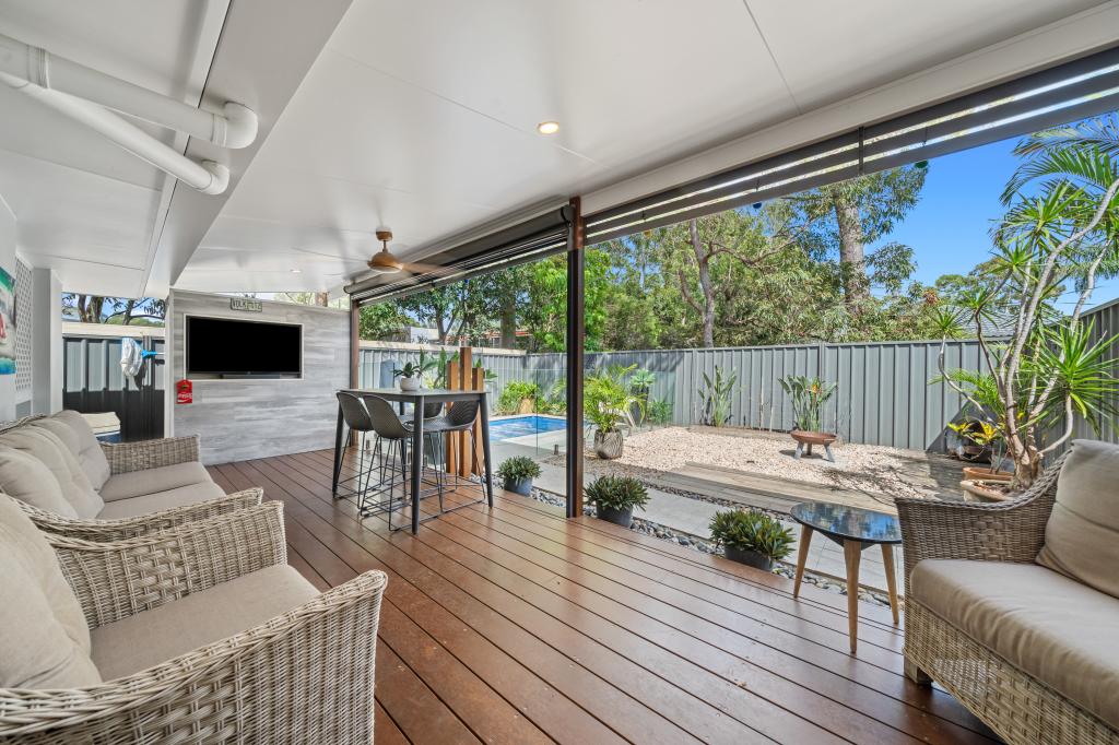 27 Seville Cct, Burleigh Waters, QLD 4220