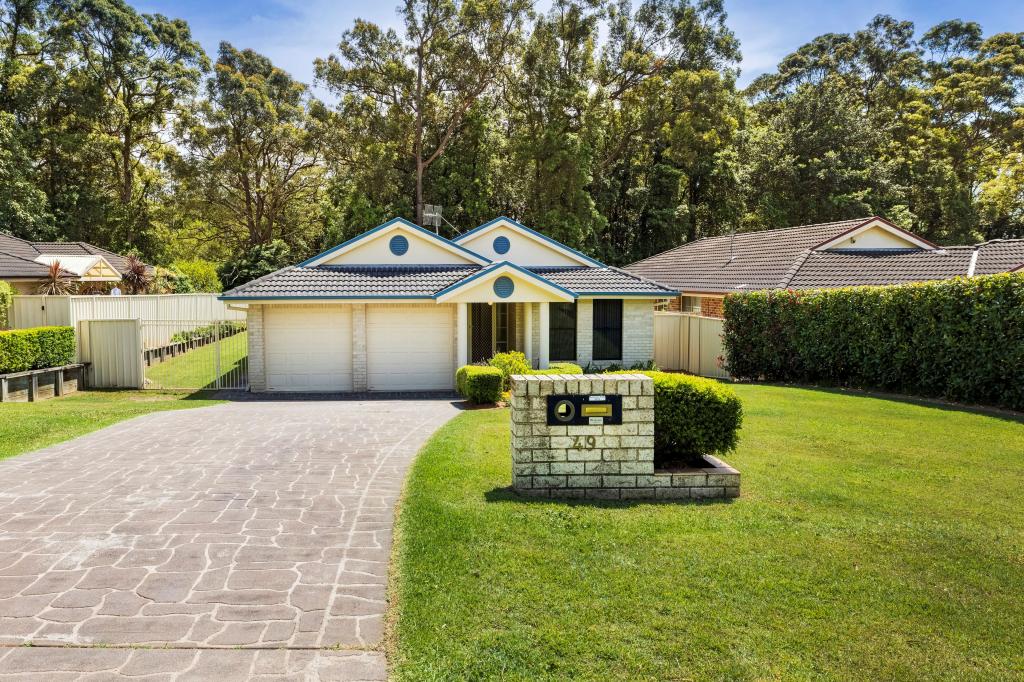 49 Gardenia Cres, Bomaderry, NSW 2541