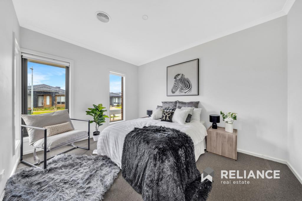 9 WENACHEE ST, TARNEIT, VIC 3029