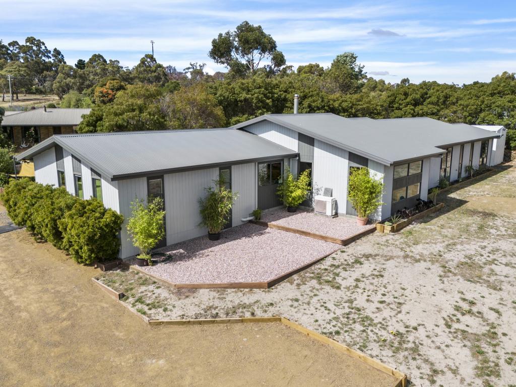 8 Provence Dr, Carlton, TAS 7173