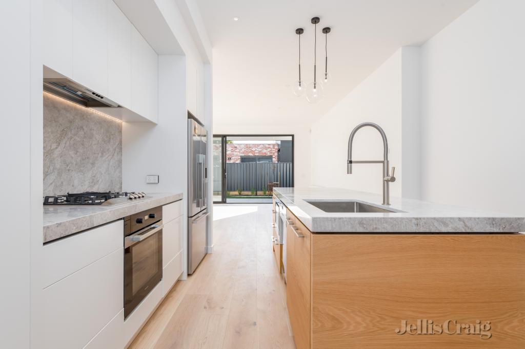 47 Hutchinson St, Brunswick East, VIC 3057