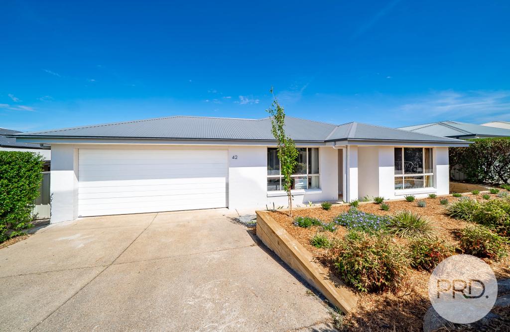 42 Rainbow Dr, Estella, NSW 2650