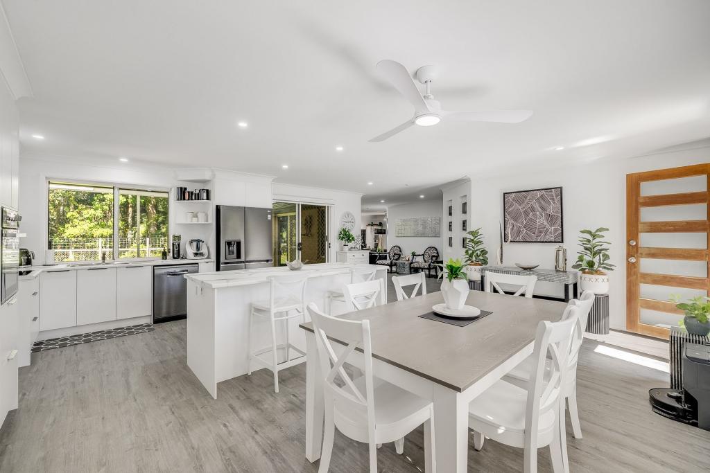 35 Stanley St, Palmwoods, QLD 4555