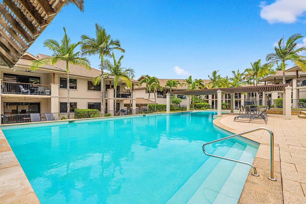 78/1-15 Robson St, Mooroobool, QLD 4870