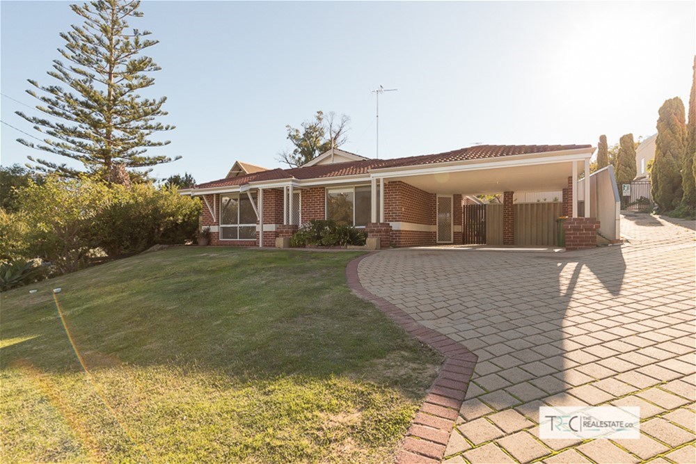 54A LYNDA STREET, FALCON, WA 6210