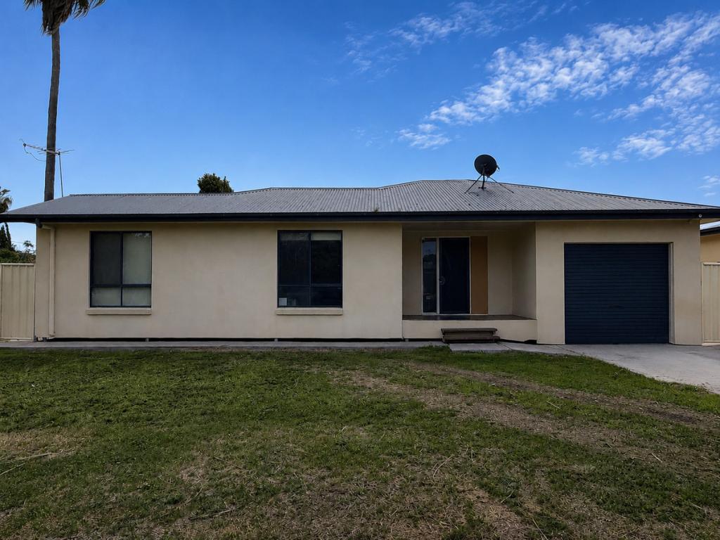 39A BOTTLEBRUSH DR, MOREE, NSW 2400