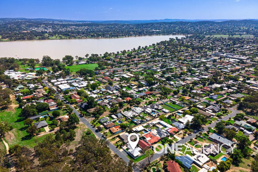 17 Craft St, Lake Albert, NSW 2650