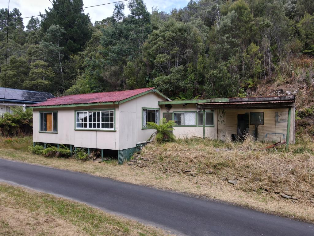 16 Jenico St, Queenstown, TAS 7467