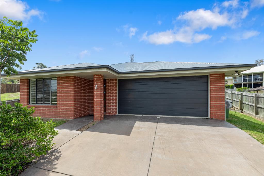 16 EAGLEHAWK DRIVE, SOUTHSIDE, QLD 4570