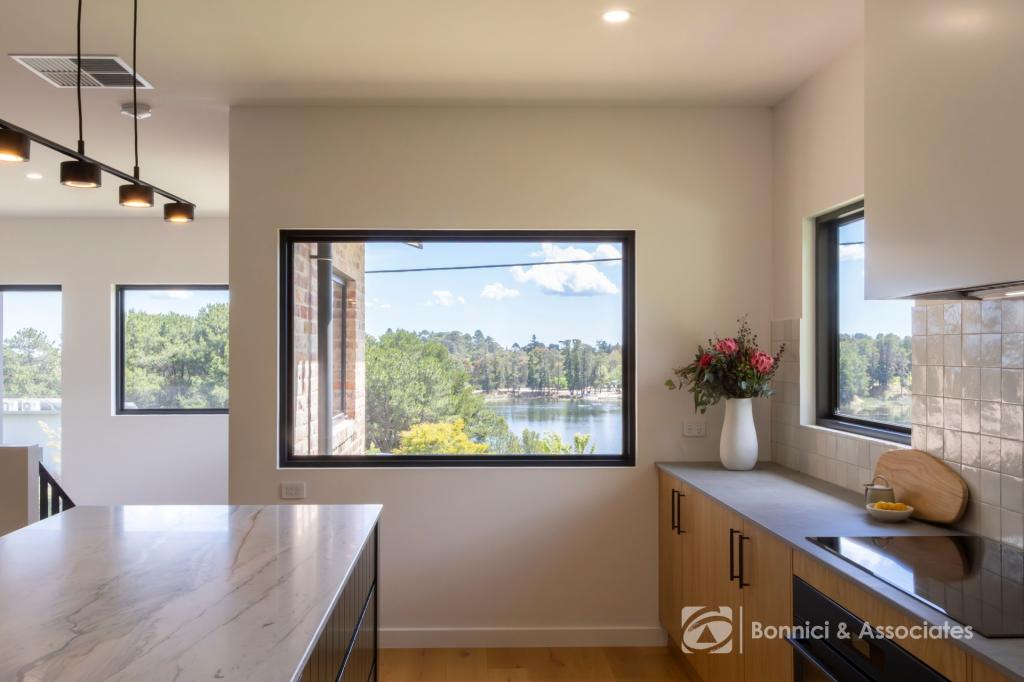 34 Lower Stanley Rd, Beechworth, VIC 3747