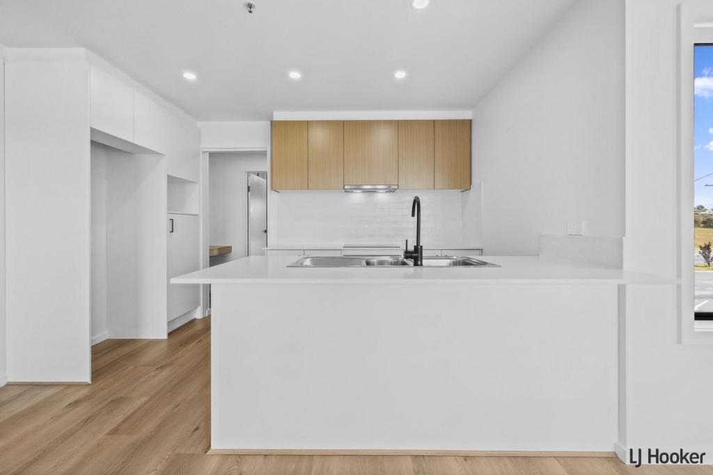 50/2 Cornelius St, Coombs, ACT 2611