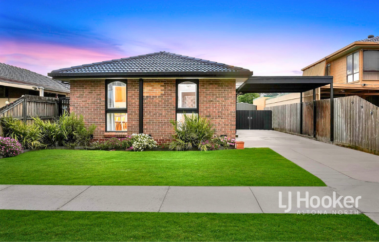 10 NICHOLSON ST, ALTONA MEADOWS, VIC 3028