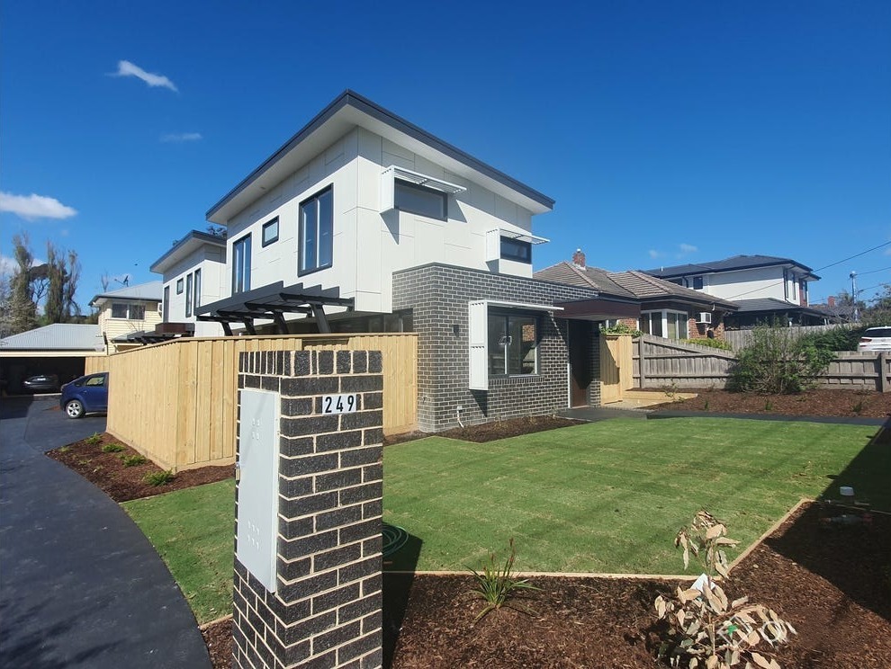 1a/249 Springvale Rd, Nunawading, VIC 3131