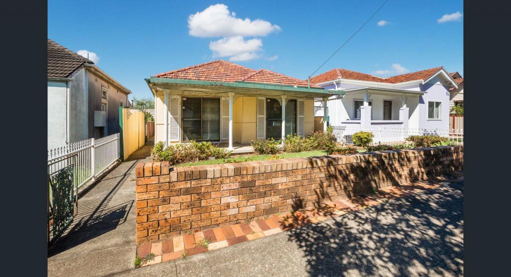 20 Beauchamp St, Wiley Park, NSW 2195