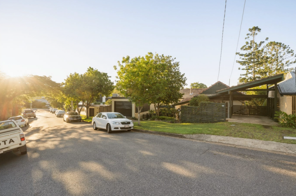 63 Mccaul St, Taringa, QLD 4068