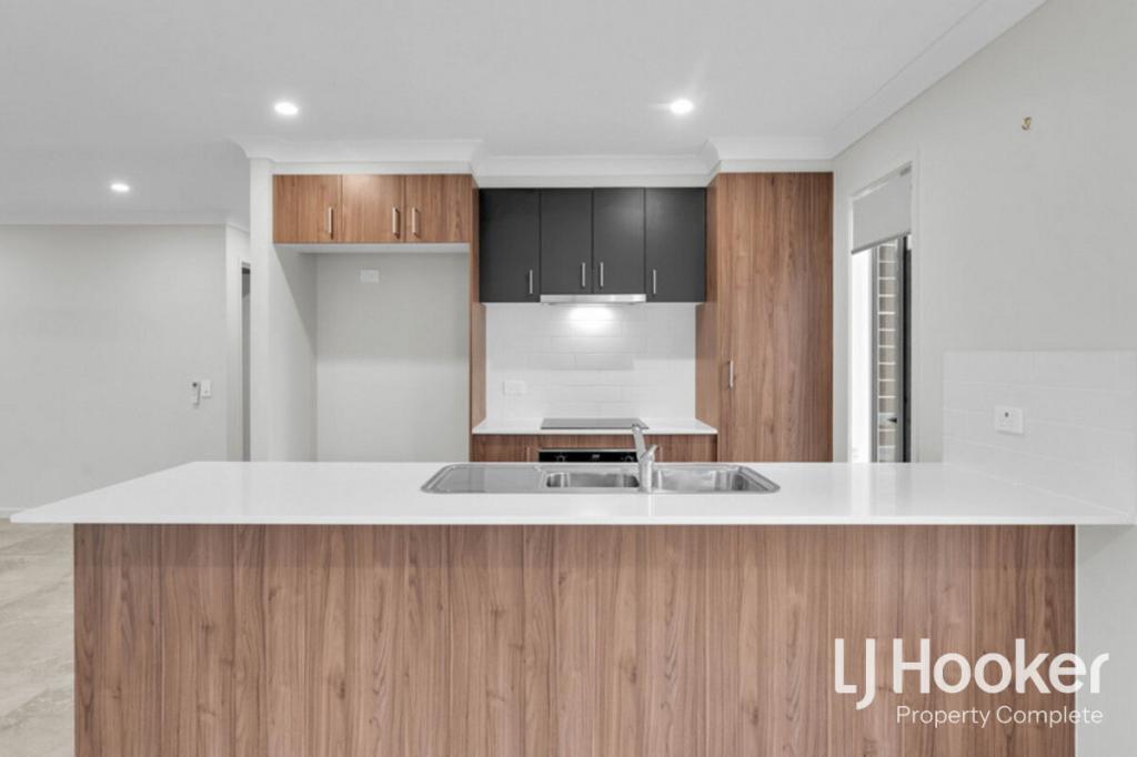 72 Diamond Dr, Yarrabilba, QLD 4207