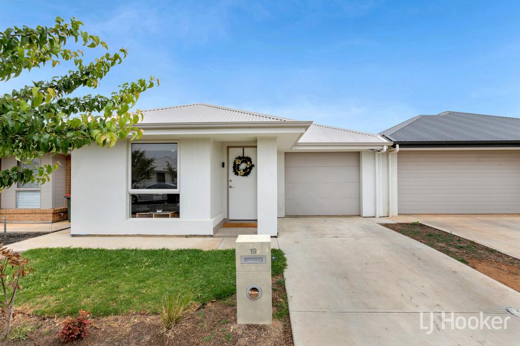 19 Sandalwood Rd, Davoren Park, SA 5113