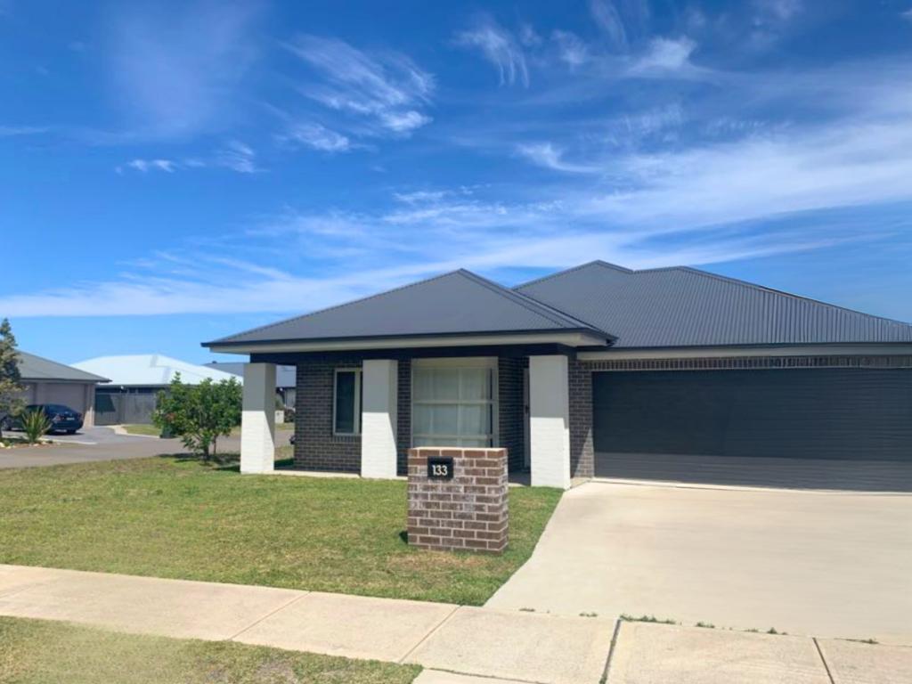 133 Dune Dr, Fern Bay, NSW 2295
