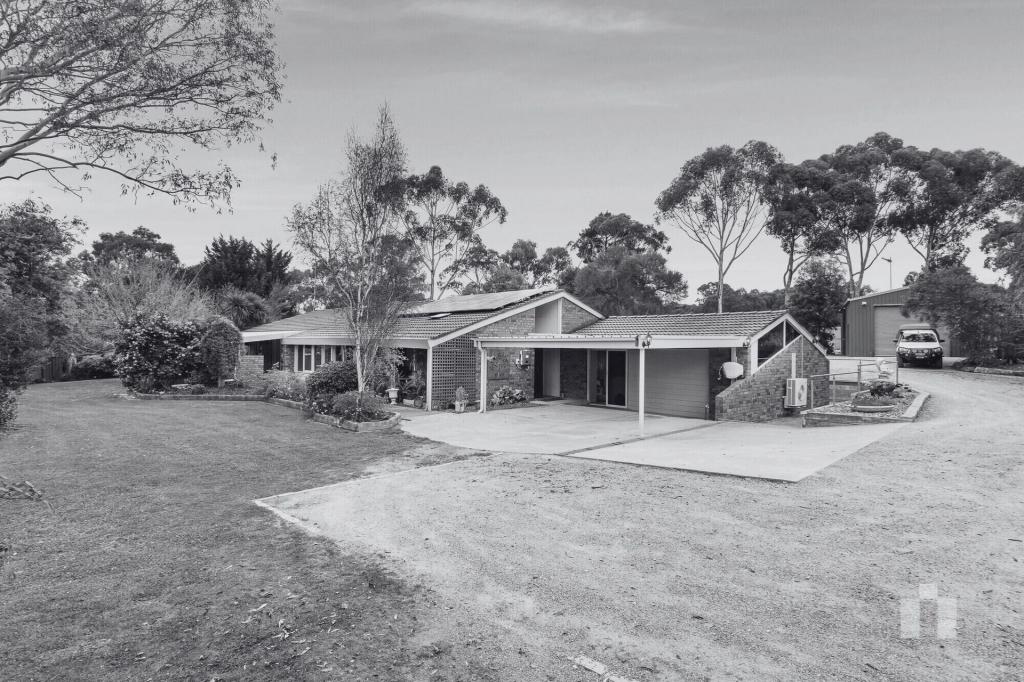 4 BIDSTRUP AVE, BROADFORD, VIC 3658