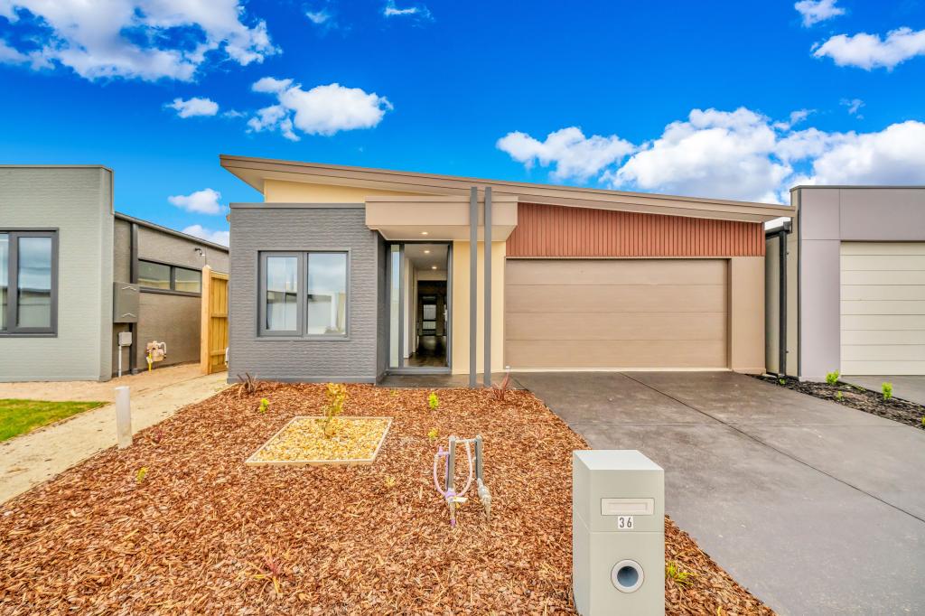 36 Freiberger Gr, Clyde North, VIC 3978