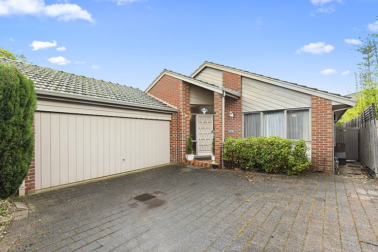 4a Glencairn Ave, Brighton East, VIC 3187