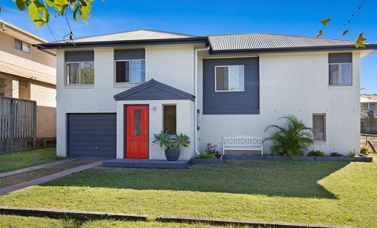 37 TAMAREE AVE, WYNNUM, QLD 4178