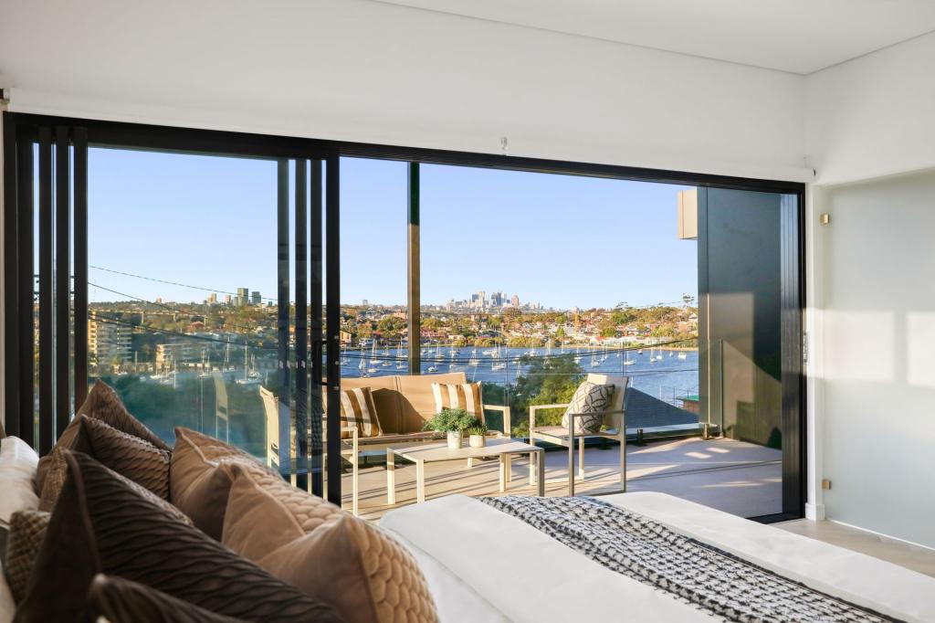 2 HEZLET ST, CHISWICK, NSW 2046