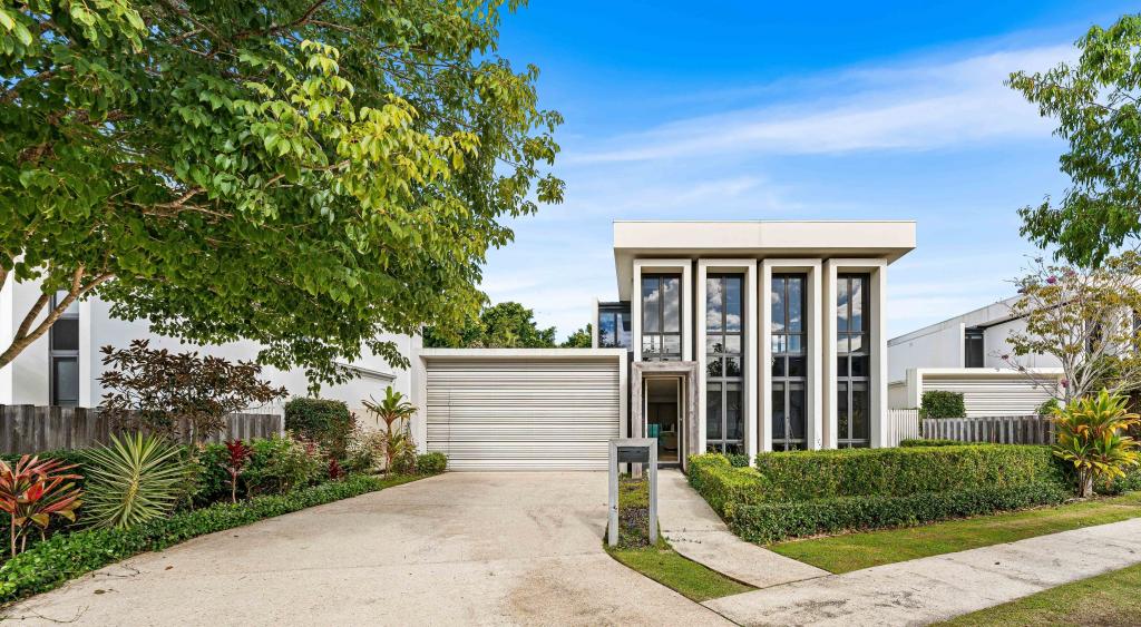2486 The Pkwy, Hope Island, QLD 4212