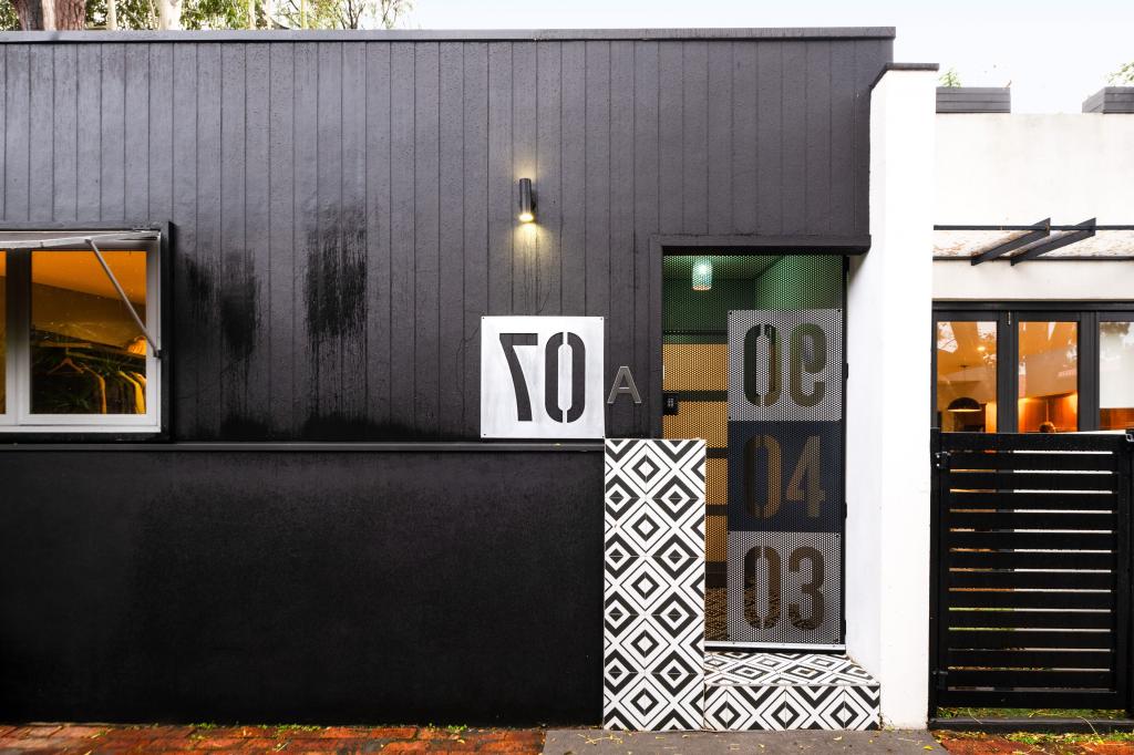 7a Elliott Rd, Claremont, WA 6010