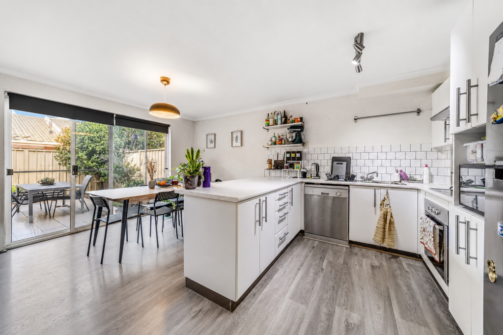 98/15 John Cleland Cres, Florey, ACT 2615