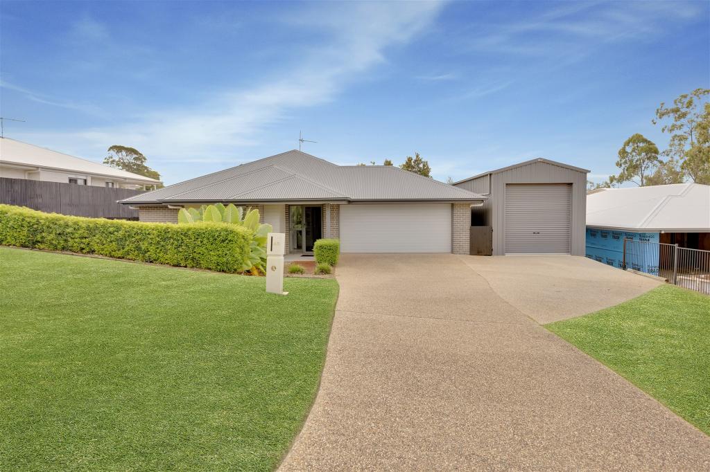 45 Fitzroy Ave, Clinton, QLD 4680