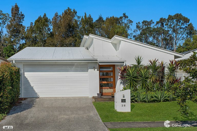 38 KURRIMINE CRES, MOUNTAIN CREEK, QLD 4557