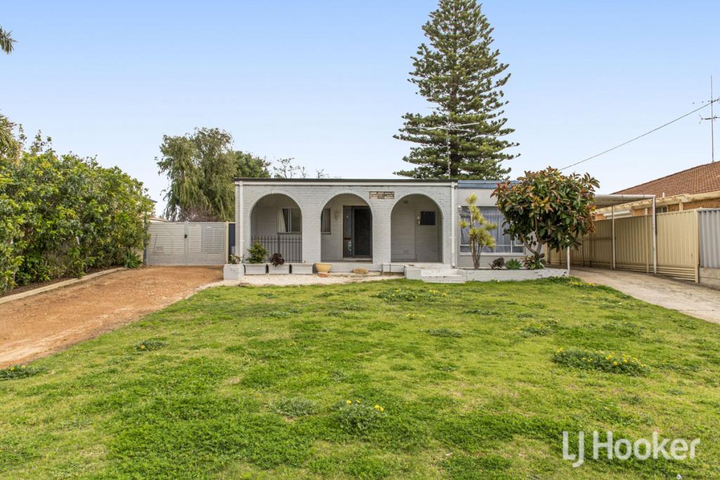 11 Challenger Rd, Madora Bay, WA 6210