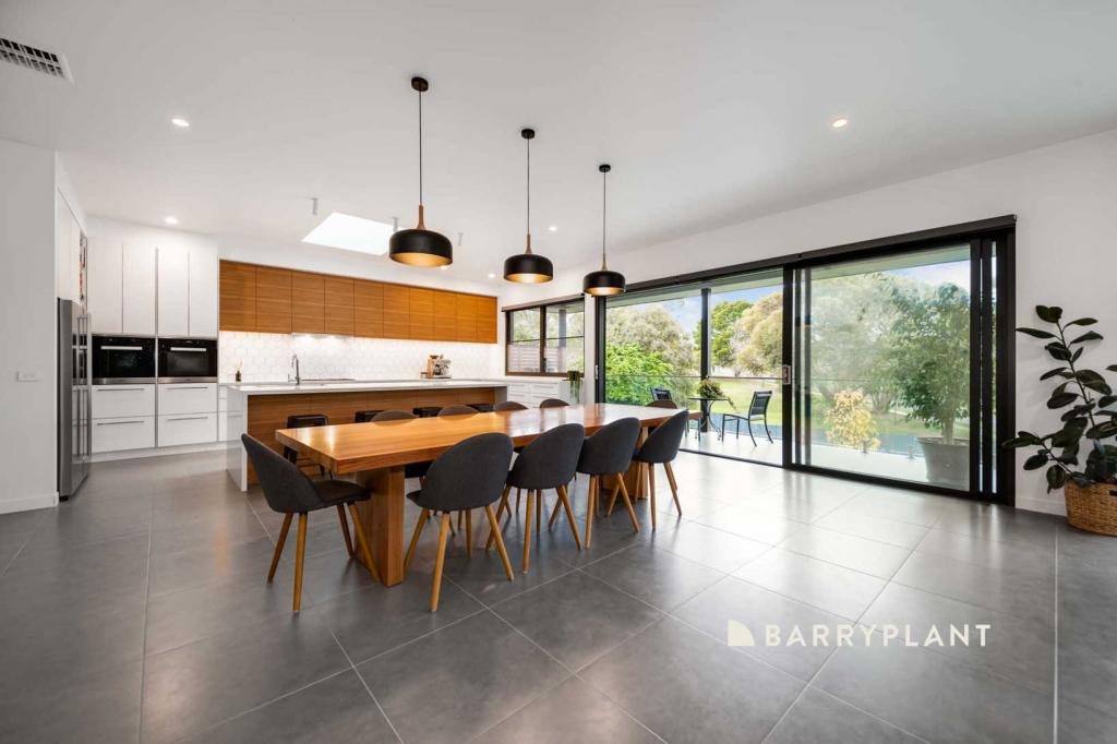 66 Russell Cres, Doncaster East, VIC 3109