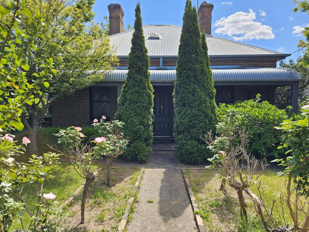 33 Throsby St, Moss Vale, NSW 2577