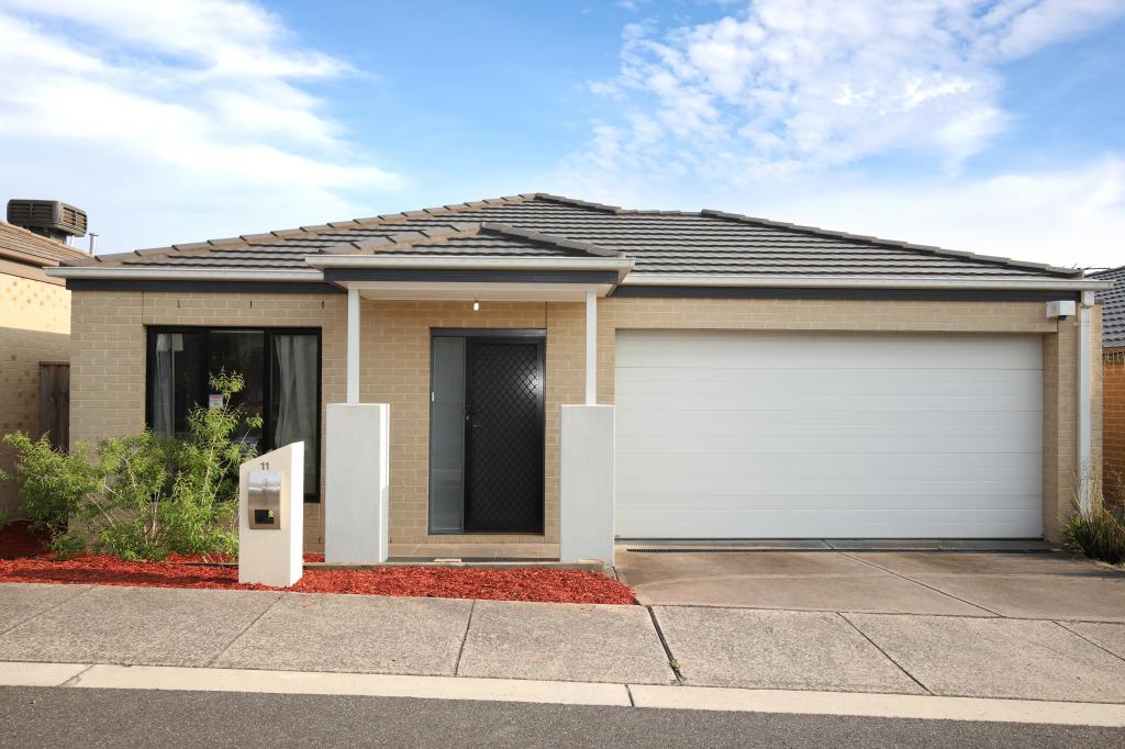 11 Tanika Cct, Croydon, VIC 3136