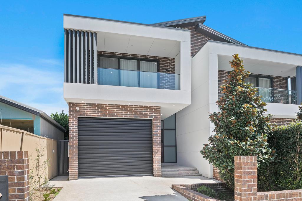 18 Mercury St, Beverly Hills, NSW 2209
