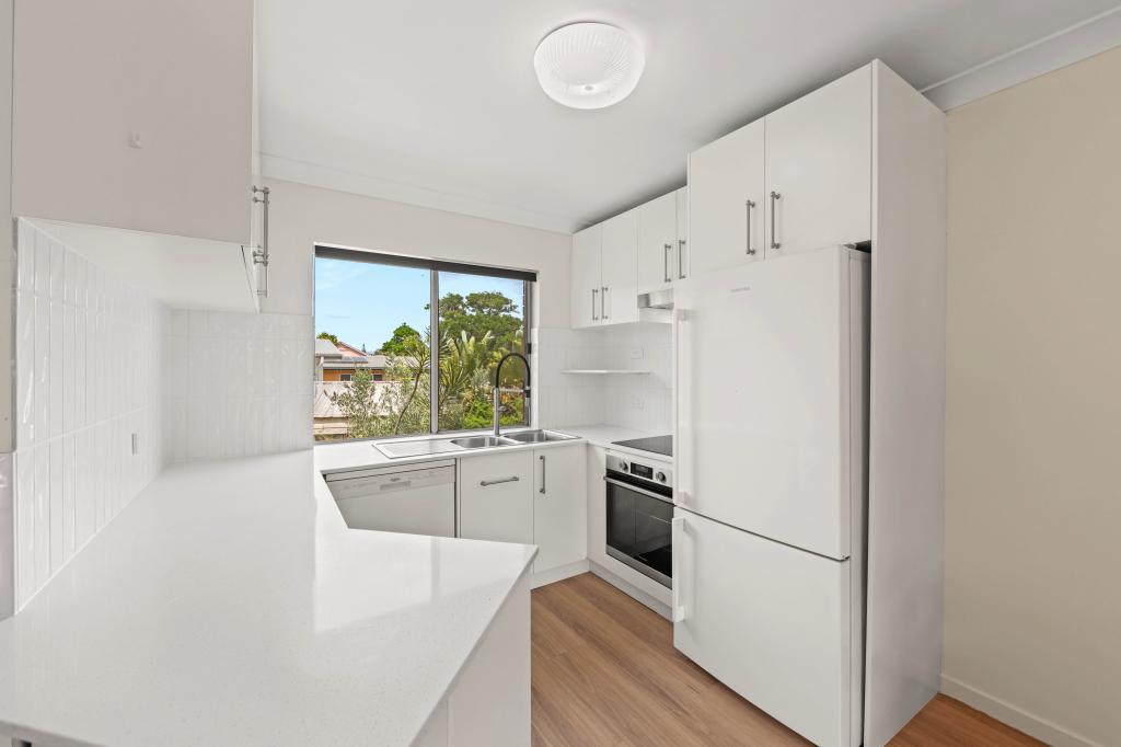 3/3 Eighth Ave, Palm Beach, QLD 4221