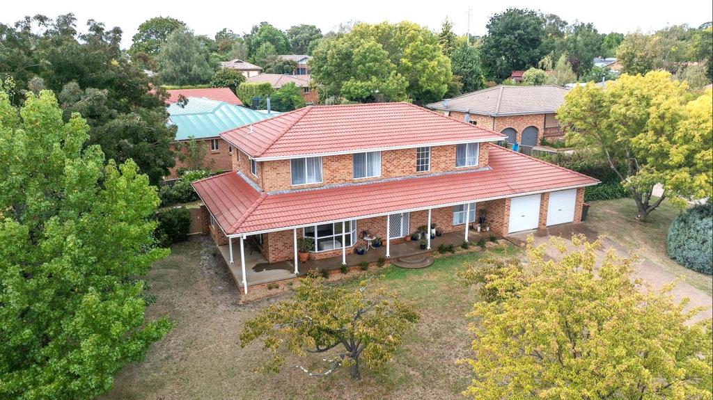 1 Joanne Pl, Orange, NSW 2800