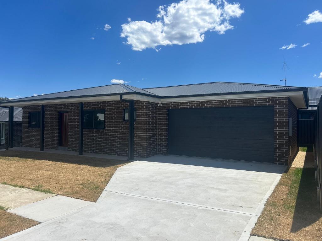 8 WOODOAK RD, KARUAH, NSW 2324