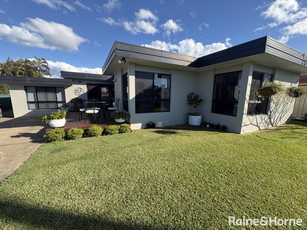 44 Zunker St, Burnett Heads, QLD 4670